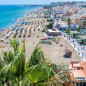 https://chalet-adosado-con-encanto.hotelsinnerja.org